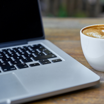 Antal Publikáció és Képzés