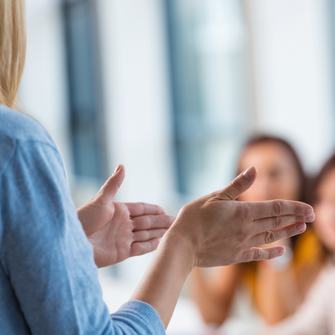 Antal Publikáció és Képzés