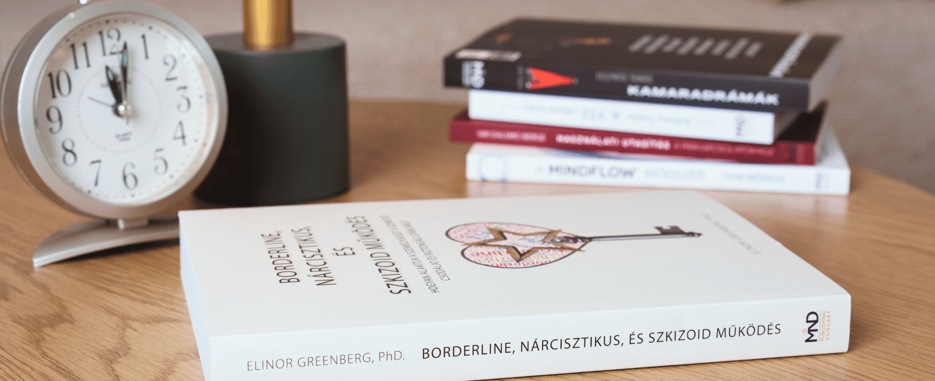 Antal Publikáció és Képzés